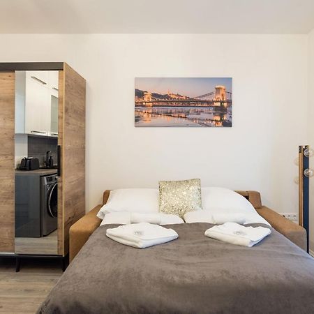 Central Sphere Apartment Budapest Exterior photo