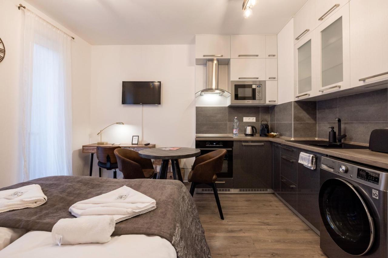 Central Sphere Apartment Budapest Exterior photo