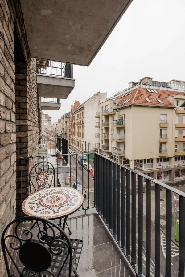 Central Sphere Apartment Budapest Exterior photo